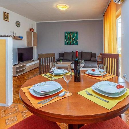 Apartman Ema 4+2 Koromačno Eksteriør bilde