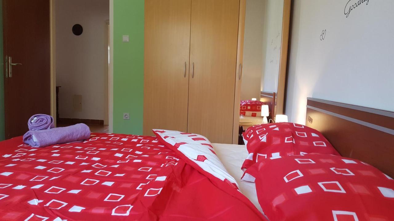 Apartman Ema 4+2 Koromačno Eksteriør bilde