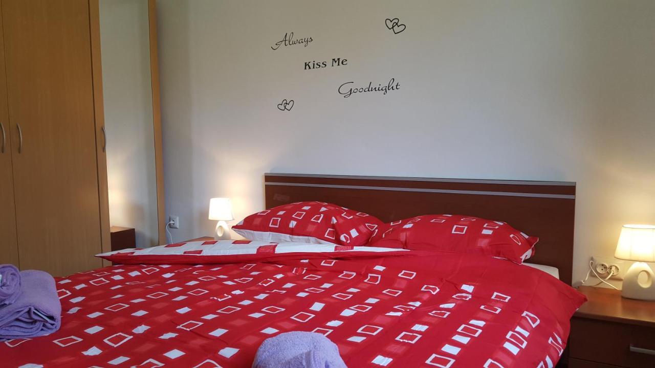 Apartman Ema 4+2 Koromačno Eksteriør bilde
