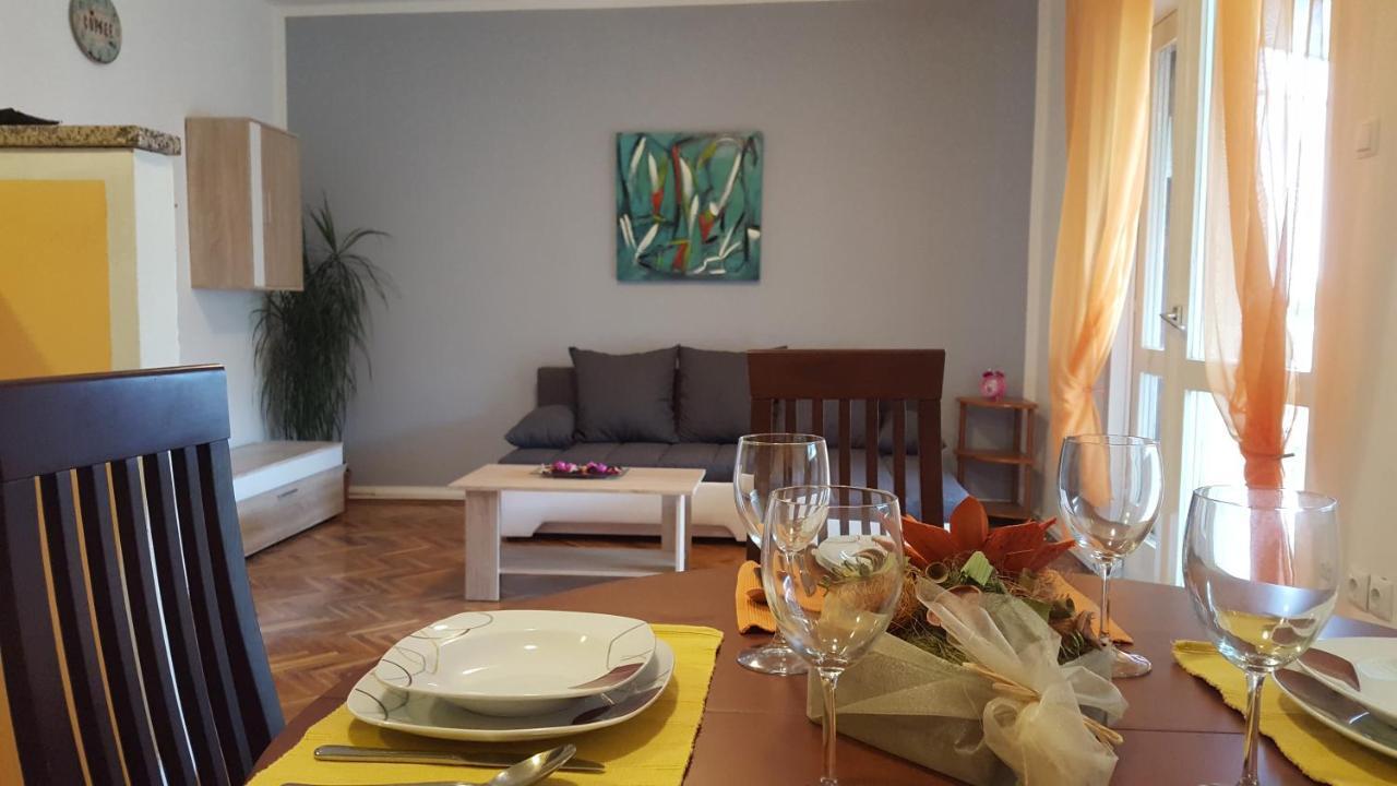 Apartman Ema 4+2 Koromačno Eksteriør bilde